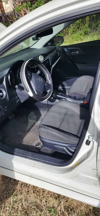 2016 Scion iM - Image 7 of 12