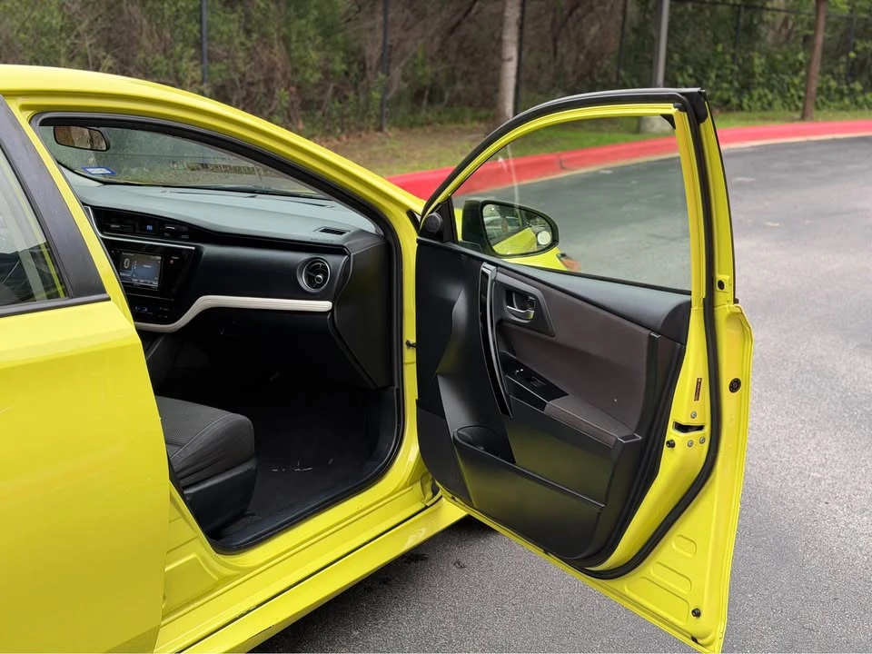 2016 Scion iM - Image 10 of 13