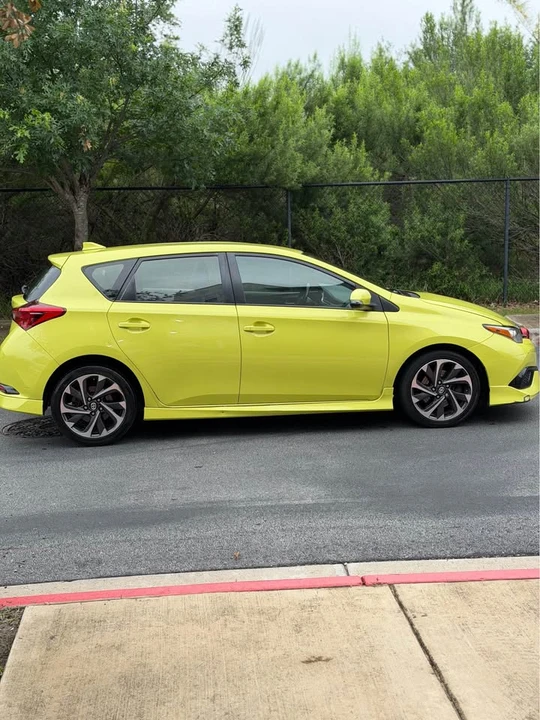2016 Scion iM - Image 4 of 13