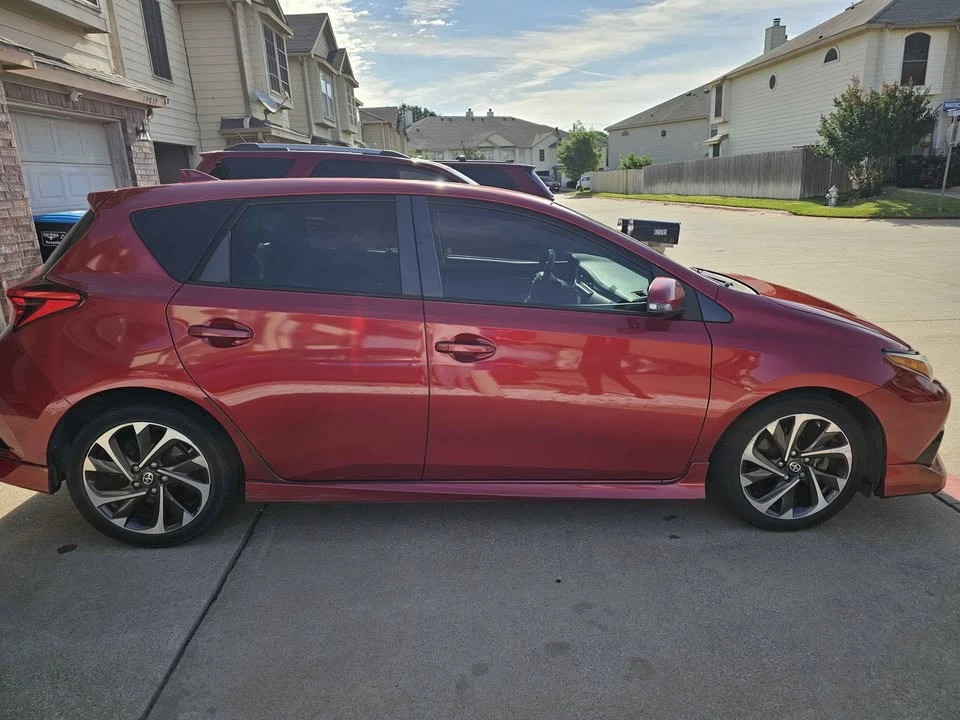 2016 Scion iM - Image 2 of 17