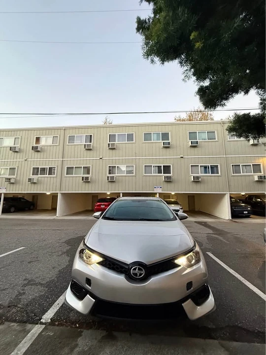 2016 Scion iM - Image 4 of 19