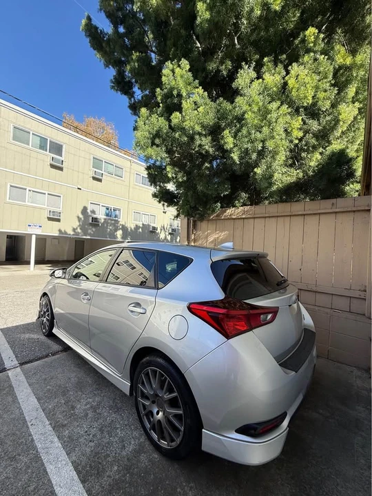 2016 Scion iM - Image 14 of 19