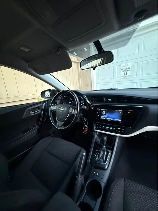 2016 Scion iM - Image 11 of 19