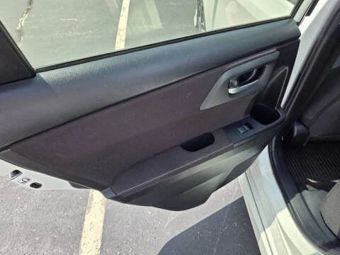 2016 Scion iM - Image 11 of 15
