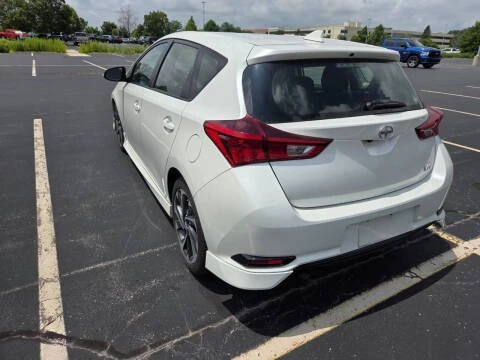 2016 Scion iM - Image 3 of 15