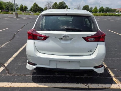 2016 Scion iM - Image 4 of 15