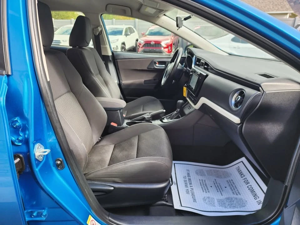 2016 Scion iM - Image 9 of 14