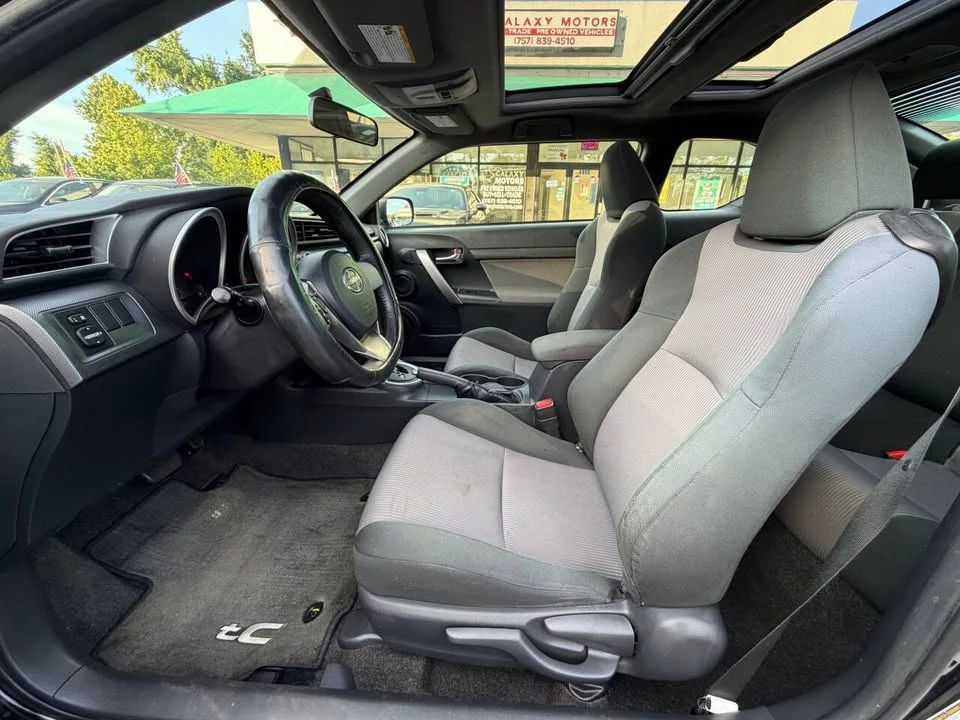 2016 Scion tC - Image 9 of 18