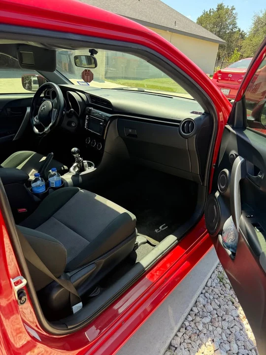 2016 Scion tC - Image 8 of 8