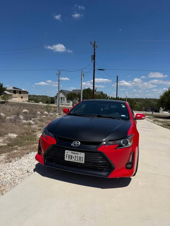 2016 Scion tC - Image 2 of 8