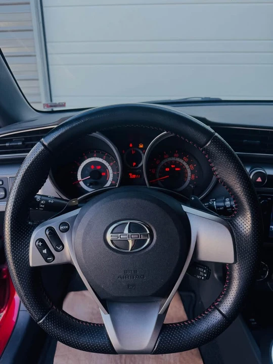 2016 Scion tC - Image 14 of 18