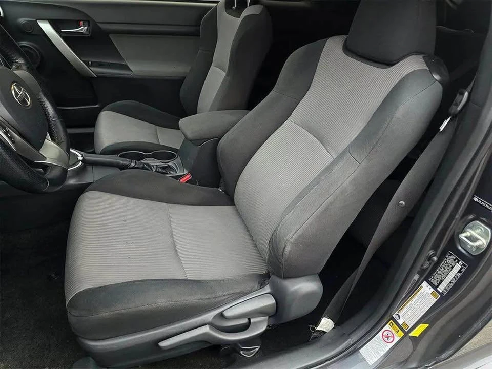 2016 Scion tC - Image 11 of 16