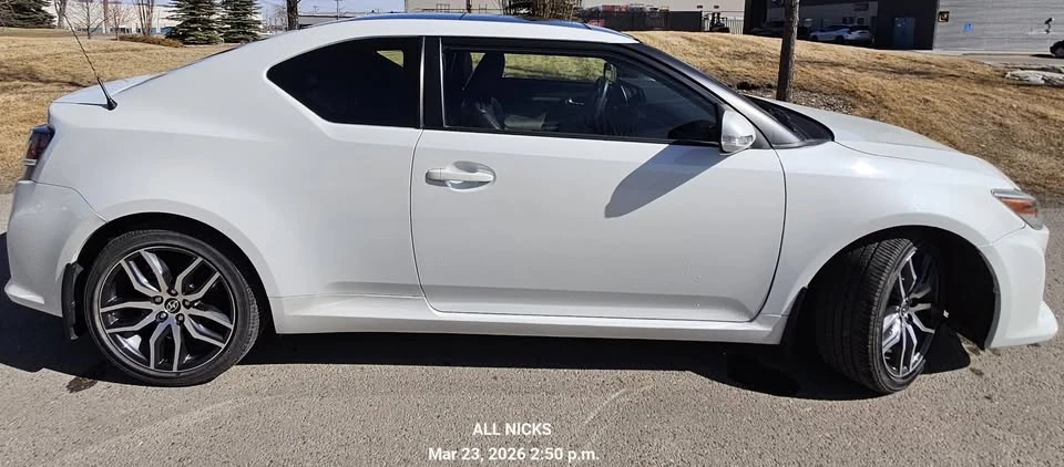 2016 Scion tC - Image 9 of 17