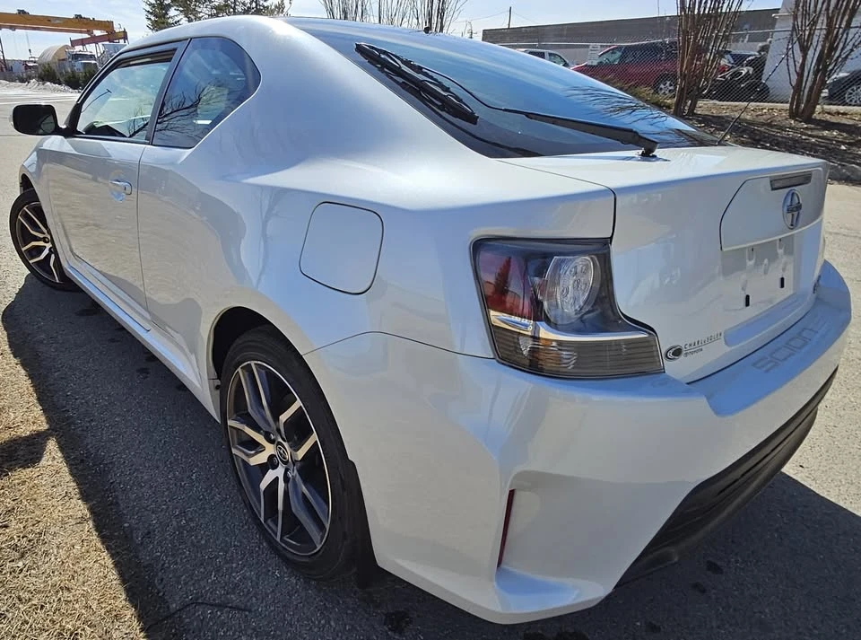 2016 Scion tC - Image 6 of 17