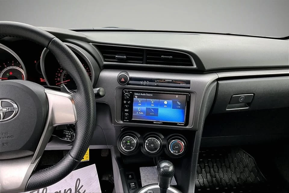 2016 Scion tC - Image 11 of 20