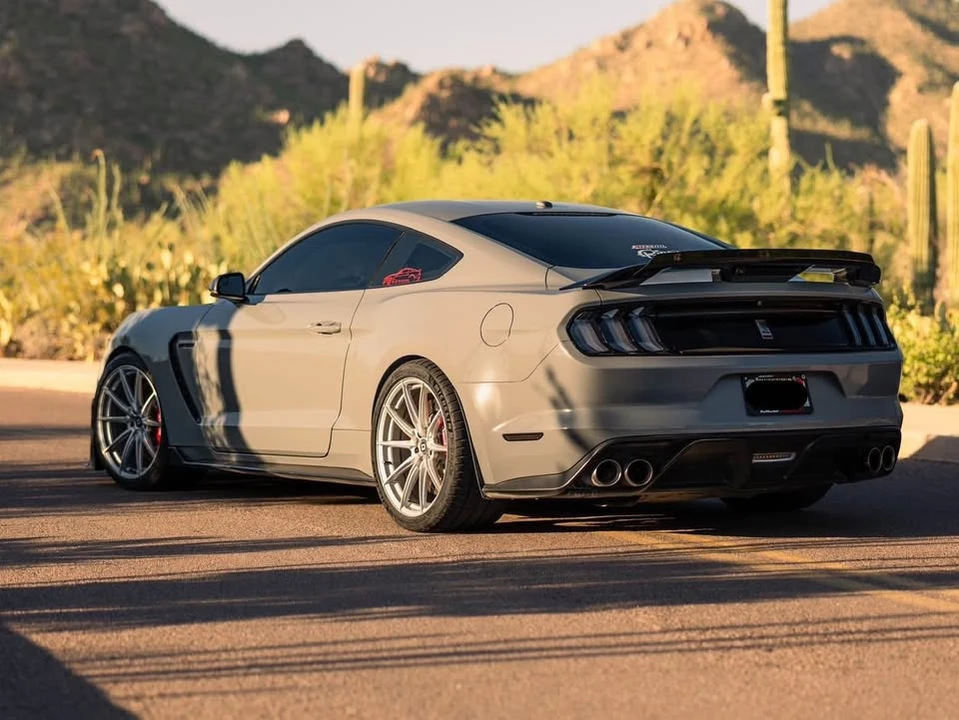 2016 Shelby GT350 - Image 5 of 5