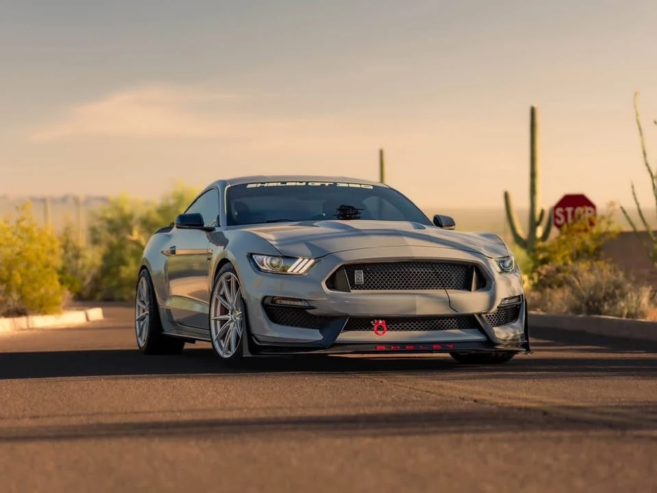 2016 Shelby GT350 - Image 4 of 5