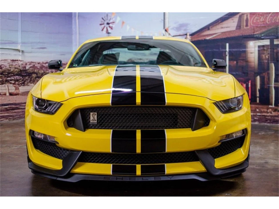 2016 Shelby GT350 - Image 12 of 31