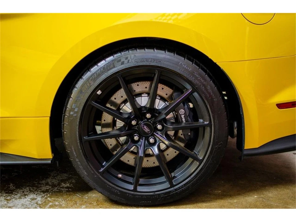 2016 Shelby GT350 - Image 20 of 31