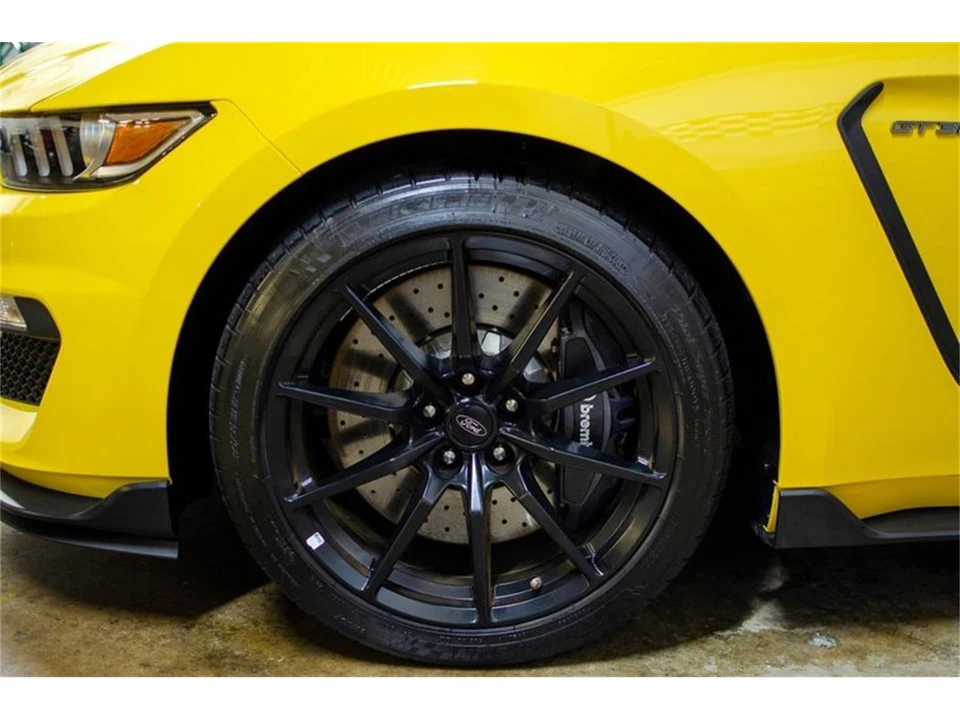 2016 Shelby GT350 - Image 21 of 31