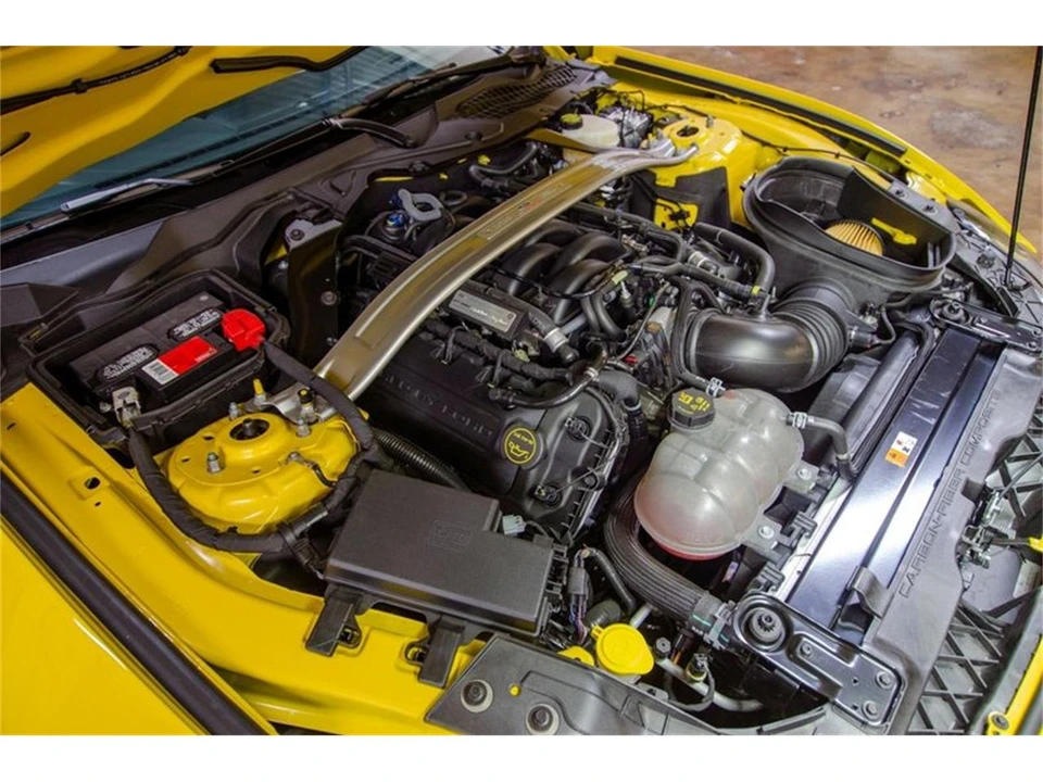 2016 Shelby GT350 - Image 29 of 31