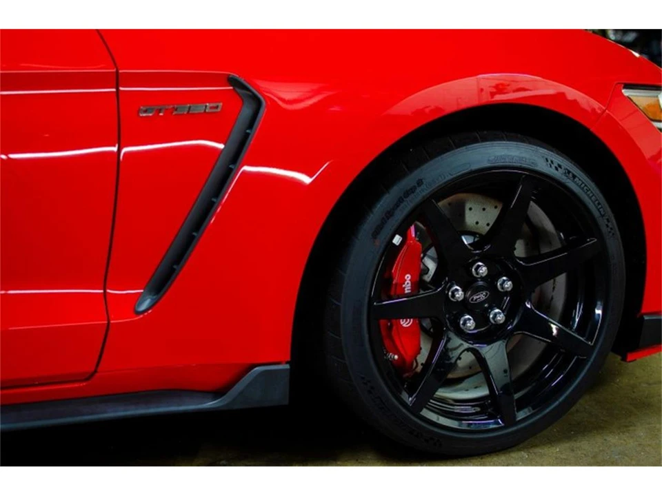 2016 Shelby GT350 - Image 5 of 31