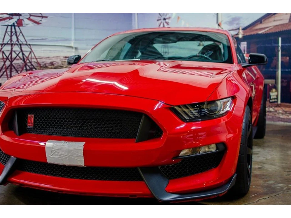 2016 Shelby GT350 - Image 13 of 31