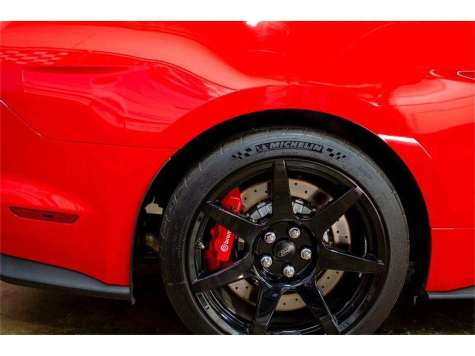 2016 Shelby GT350 - Image 8 of 31