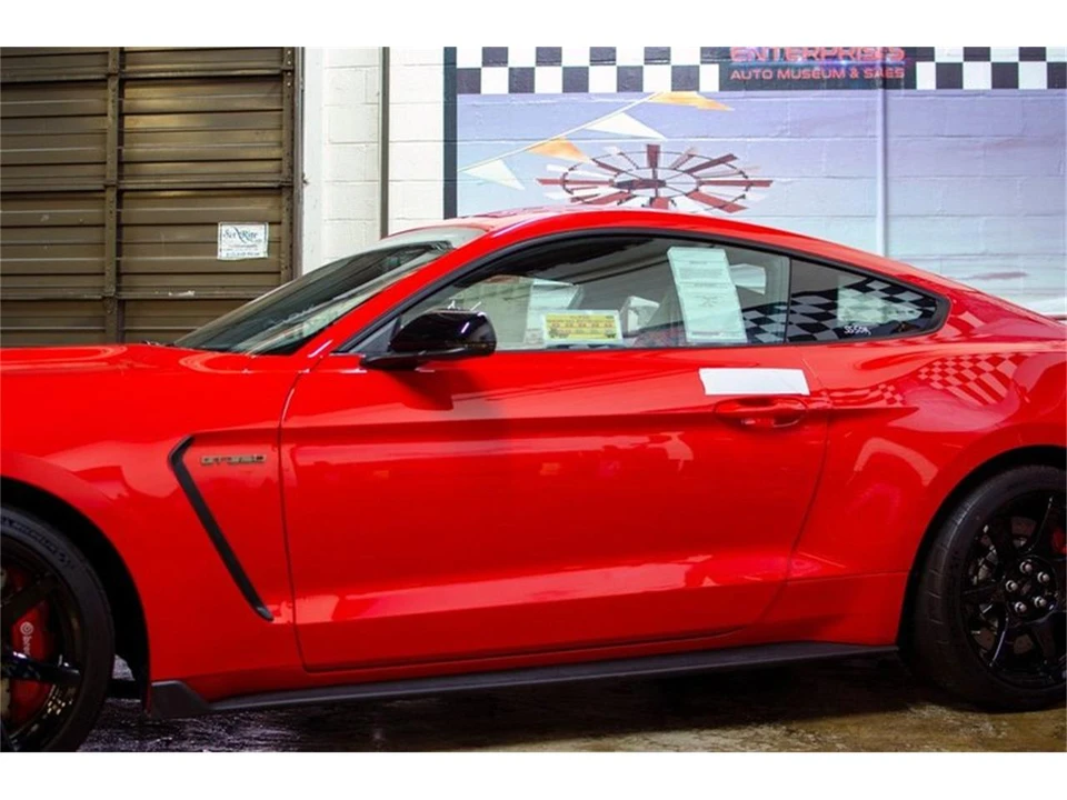 2016 Shelby GT350 - Image 18 of 31