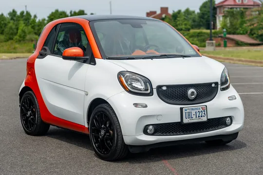 2016 Smart Fortwo 3rd Gen - Image 2 of 31
