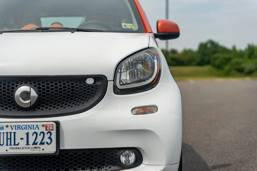 2016 Smart Fortwo 3rd Gen - Image 14 of 31