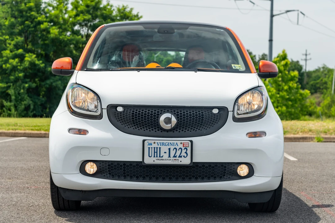 2016 Smart Fortwo 3rd Gen - Image 11 of 31