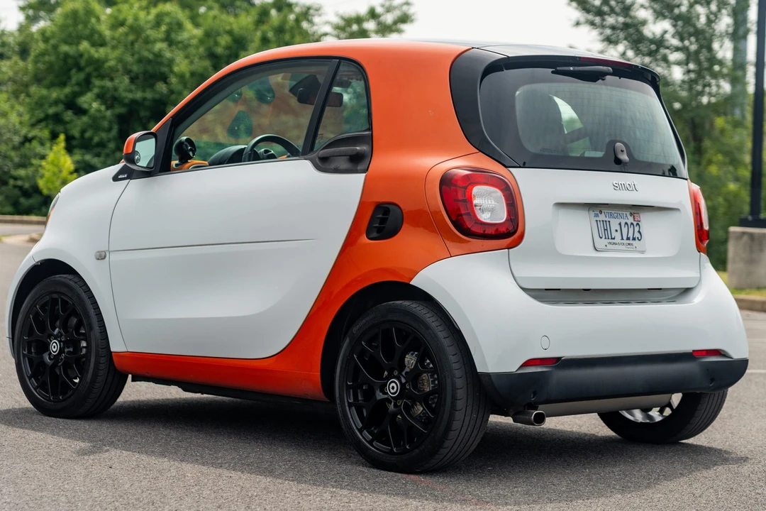 2016 Smart Fortwo 3rd Gen - Image 8 of 31