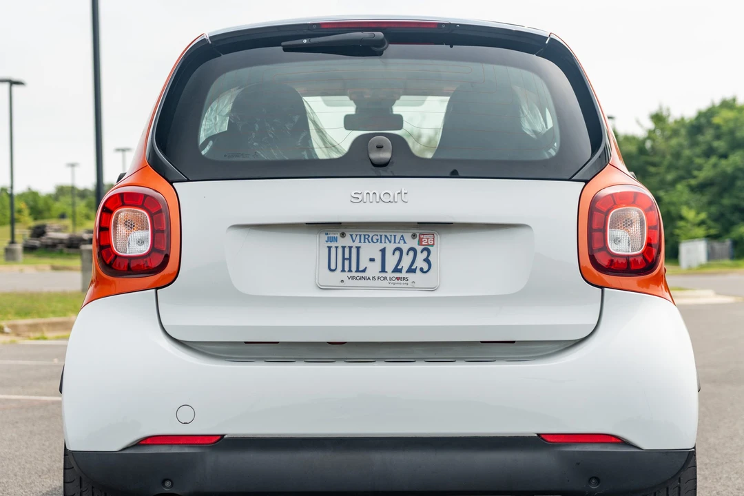 2016 Smart Fortwo 3rd Gen - Image 31 of 31