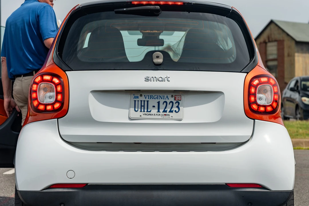 2016 Smart Fortwo 3rd Gen - Image 30 of 31