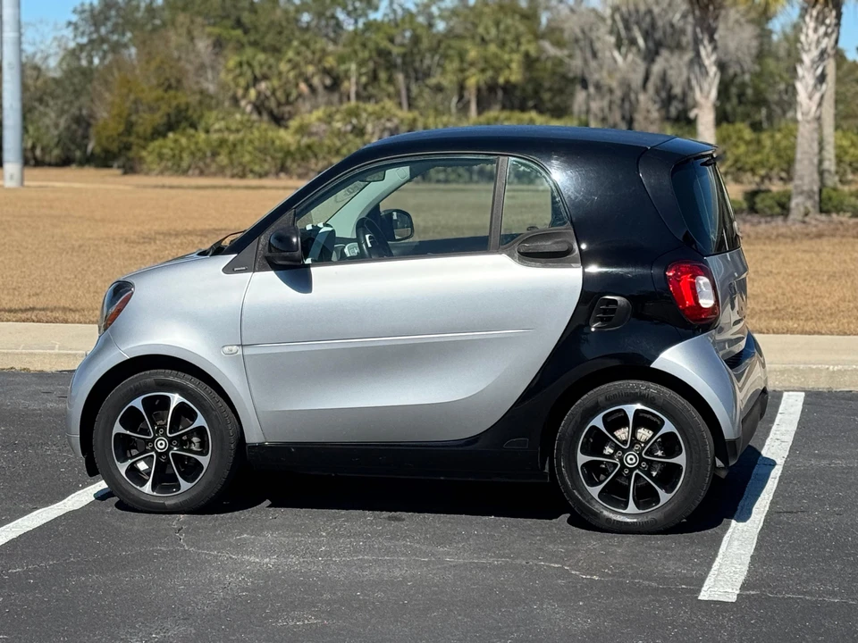 2016 Smart Fortwo 3rd Gen - Image 30 of 31