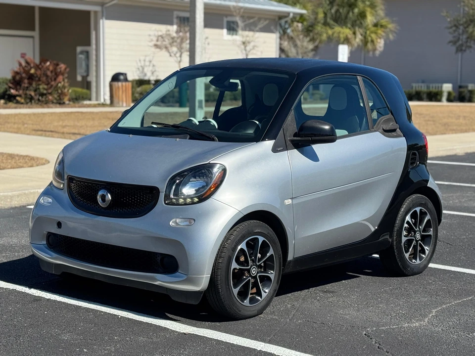 2016 Smart Fortwo 3rd Gen - Image 14 of 31