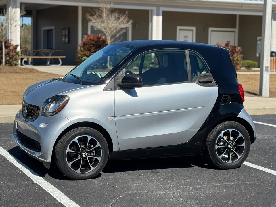 2016 Smart Fortwo 3rd Gen - Image 23 of 31