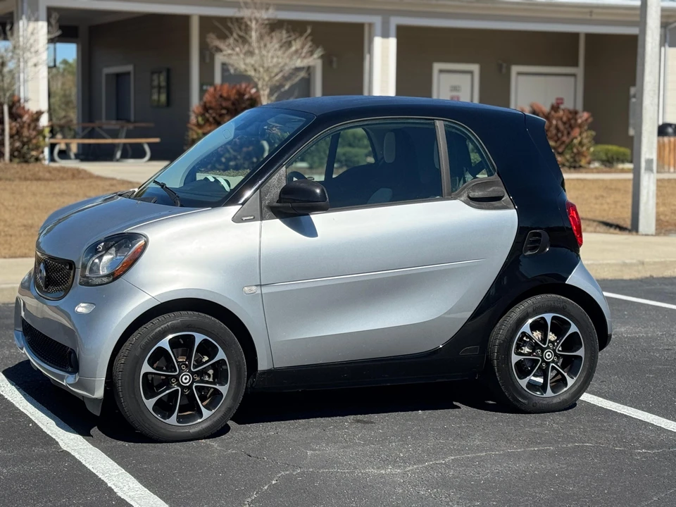 2016 Smart Fortwo 3rd Gen - Image 24 of 31