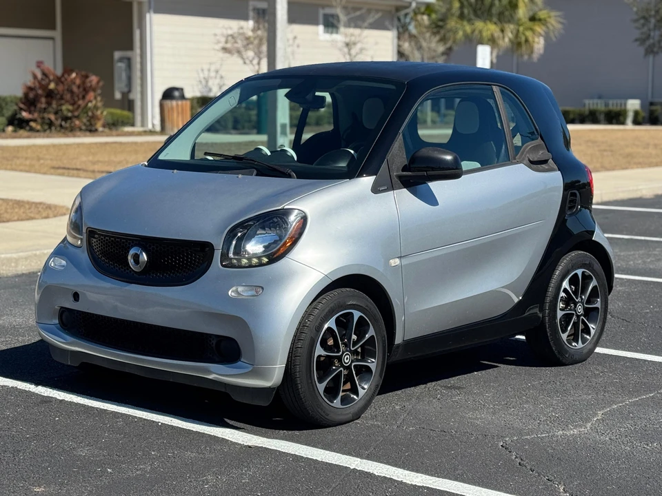 2016 Smart Fortwo 3rd Gen - Image 15 of 31