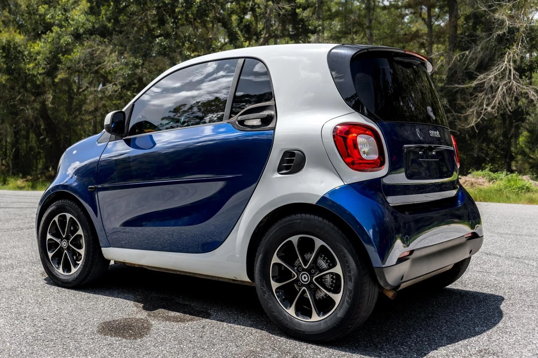 2016 Smart Fortwo 3rd Gen - Image 4 of 31