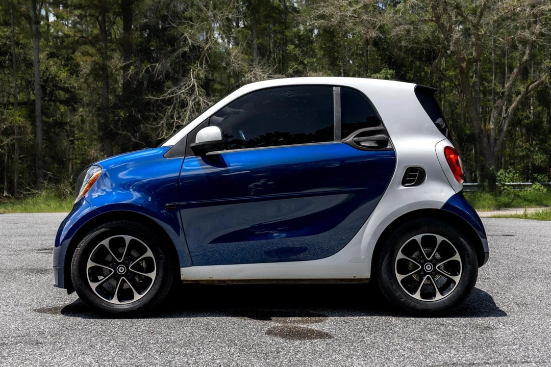 2016 Smart Fortwo 3rd Gen - Image 3 of 31