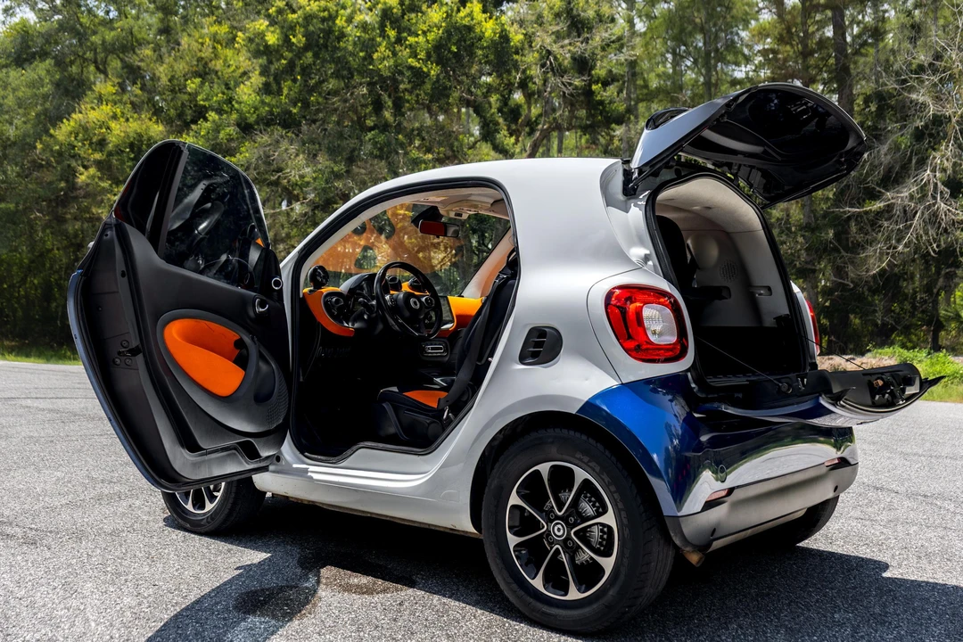2016 Smart Fortwo 3rd Gen - Image 30 of 31