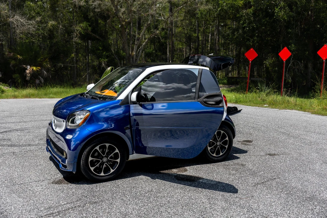 2016 Smart Fortwo 3rd Gen - Image 26 of 31