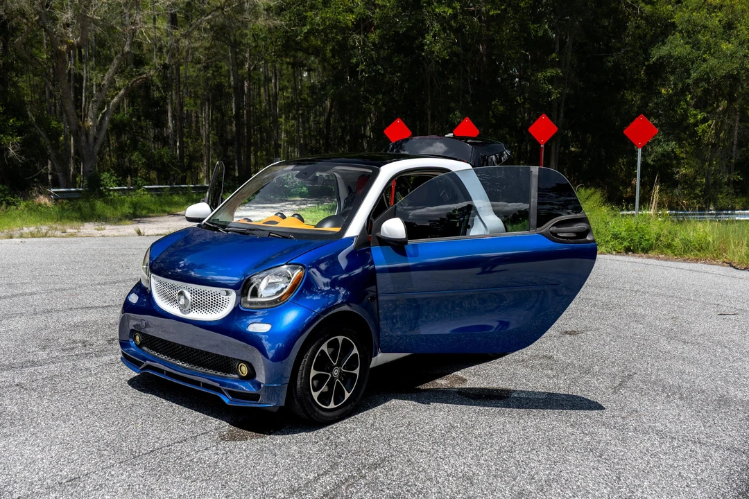 2016 Smart Fortwo 3rd Gen - Image 25 of 31