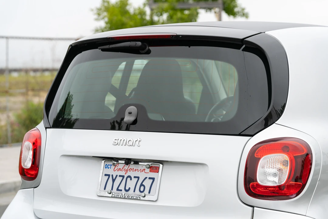 2016 Smart Fortwo 3rd Gen - Image 31 of 31