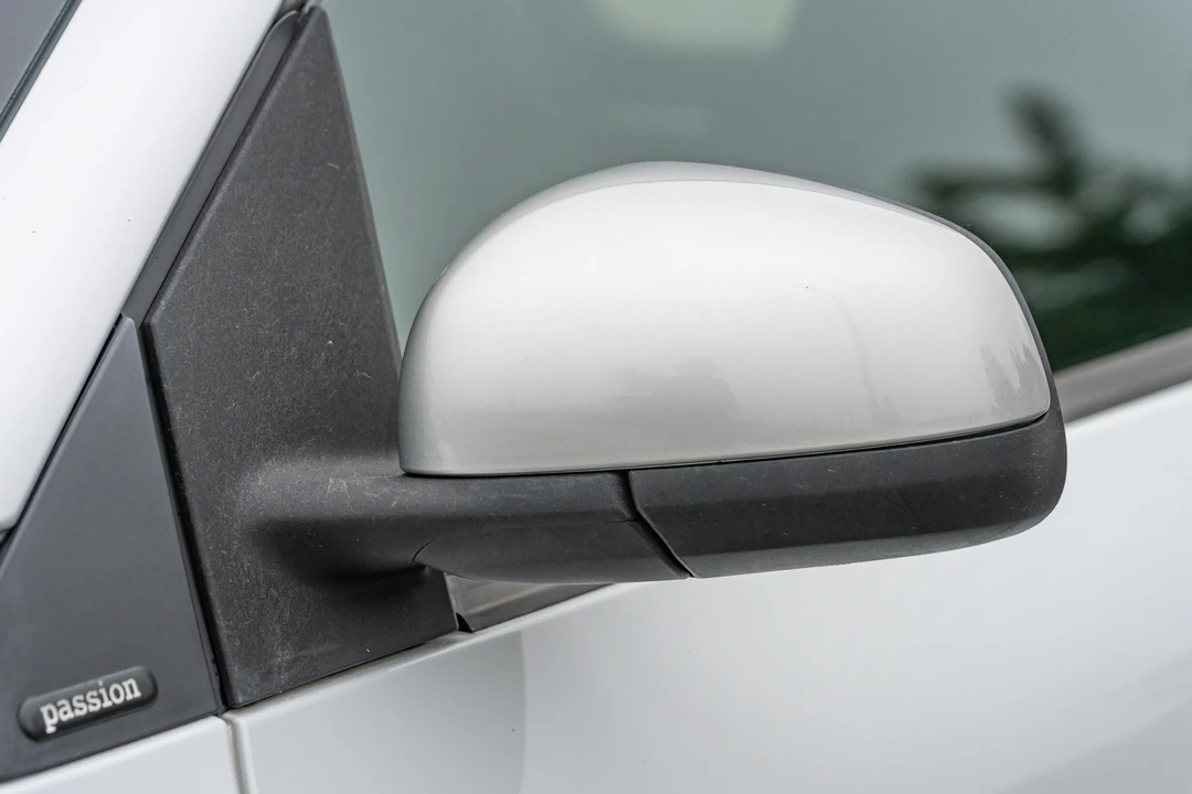 2016 Smart Fortwo 3rd Gen - Image 23 of 31