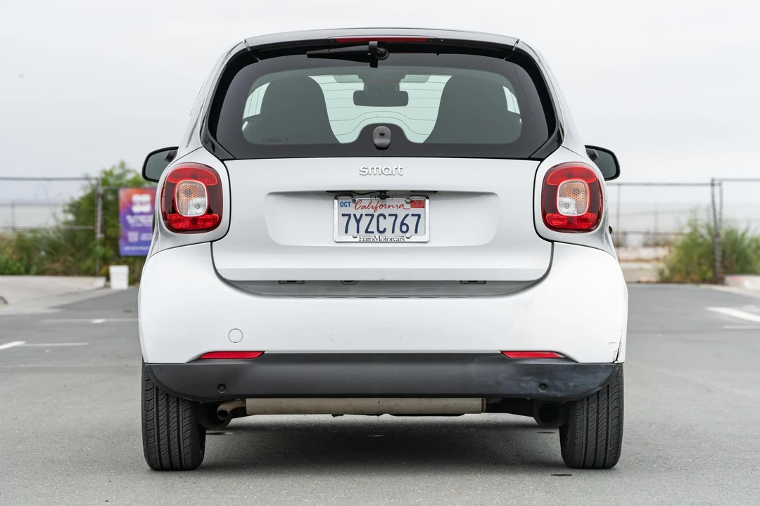 2016 Smart Fortwo 3rd Gen - Image 5 of 31