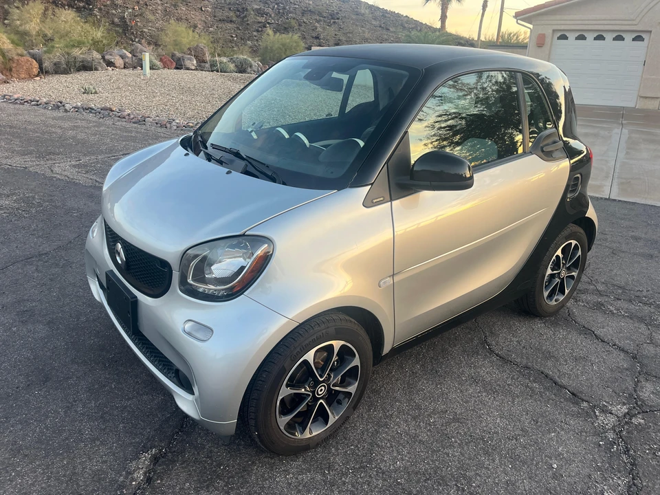 2016 Smart Fortwo 3rd Gen - Image 12 of 31
