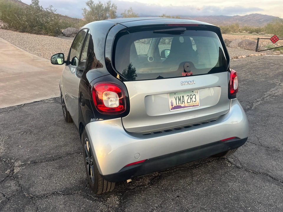 2016 Smart Fortwo 3rd Gen - Image 26 of 31